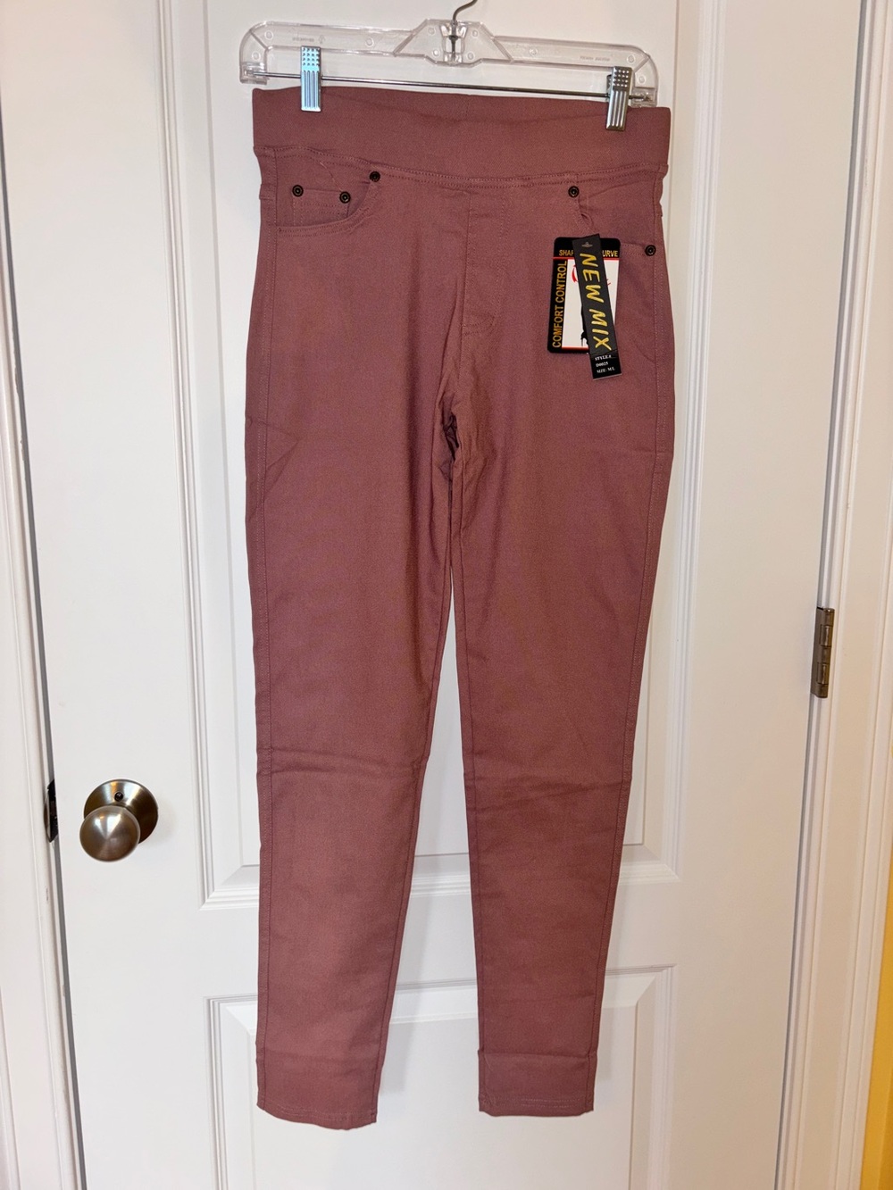 New Mix Jeggings NWT SZ M/L